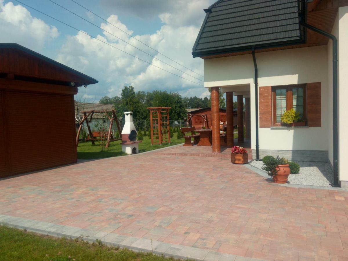 Apartamenty Pod Magnolia Białowieża Dış mekan fotoğraf